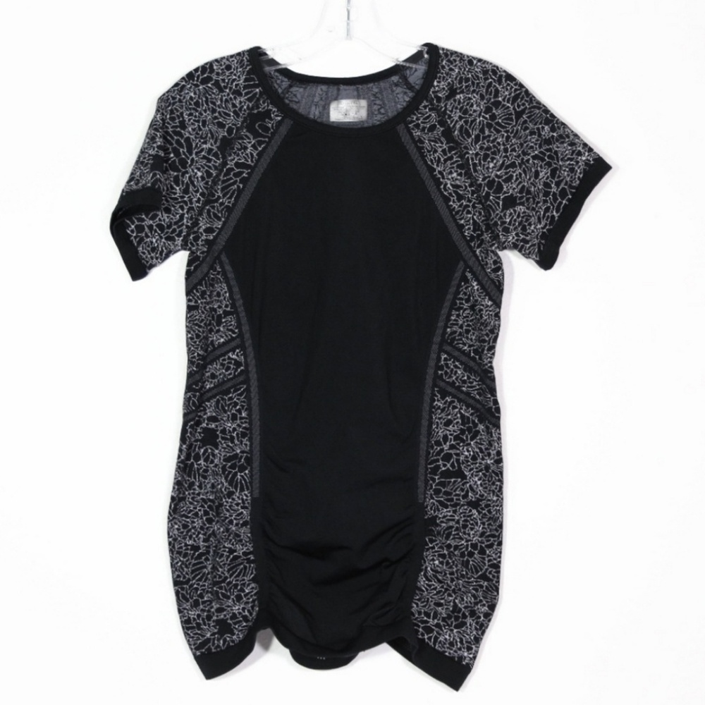 Athleta Speedlight Floral Tee L